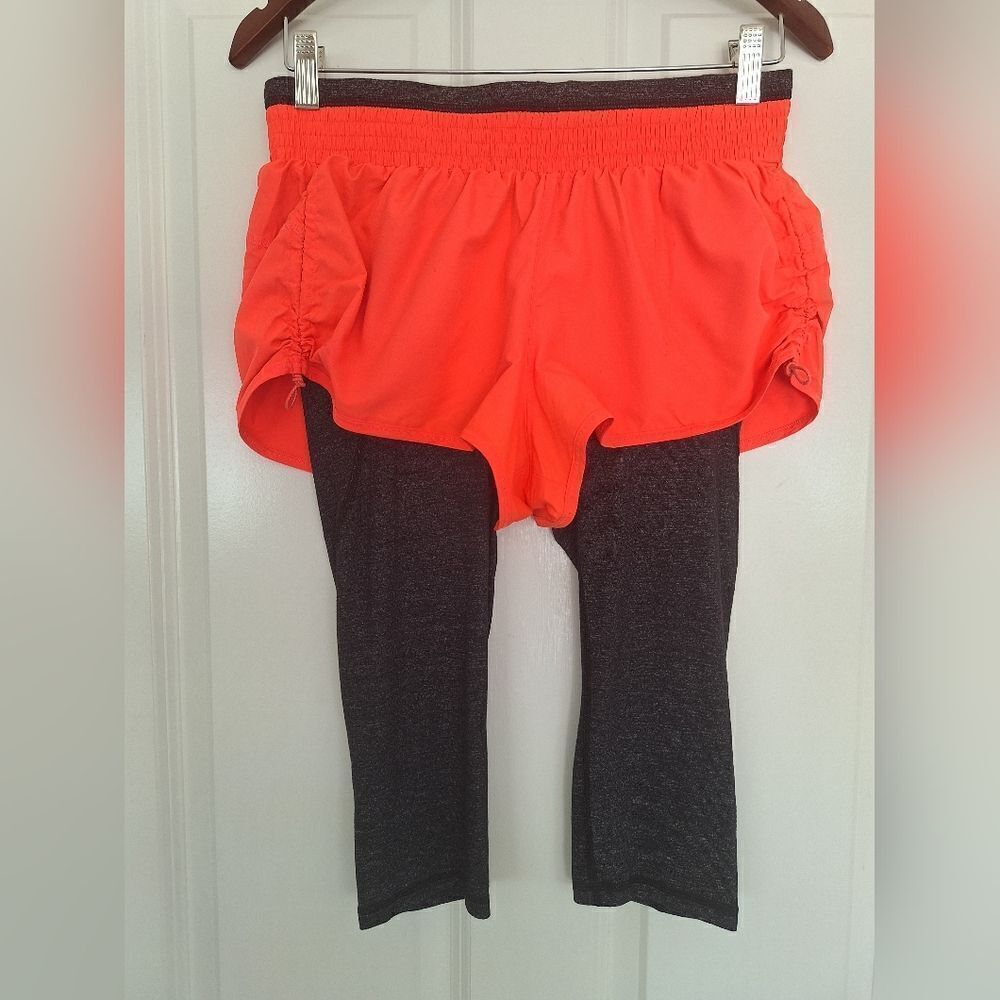 Athleta pink shorts gray leggens size S